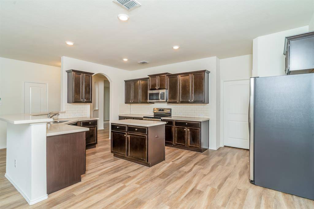 Fate, TX 75189,446 Stuart Lane