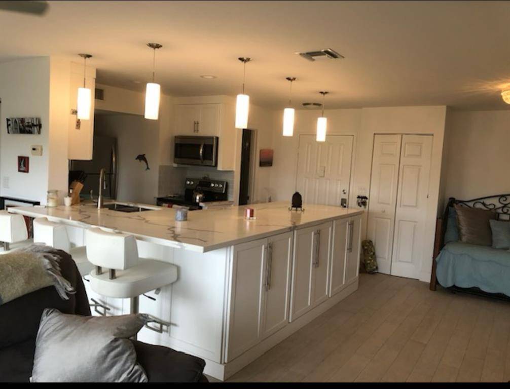 Deerfield Beach, FL 33441,330 SE 20 Ave #517