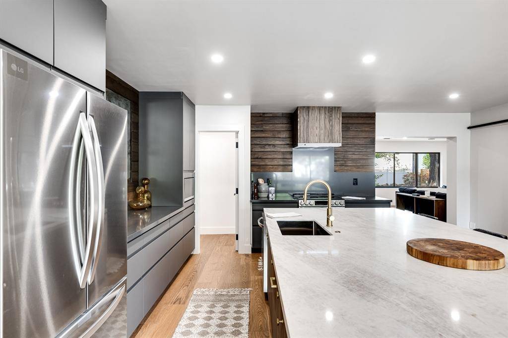 Pompano Beach, FL 33060,424 NE 2nd St