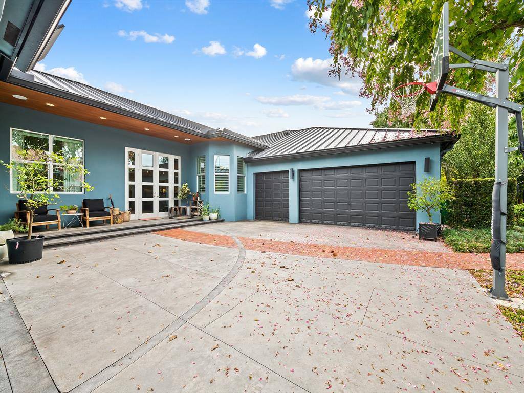 Plantation, FL 33325,11350 NW 6th St