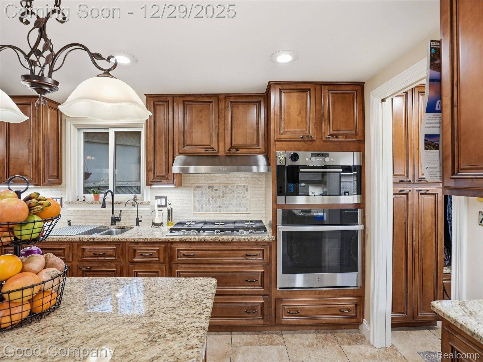 South Lyon, MI 48178,25625 Napier RD