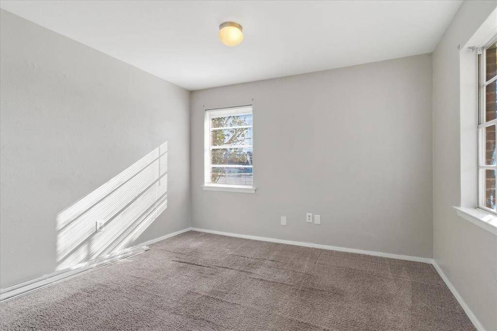 Saginaw, TX 76179,837 S Hampshire Street