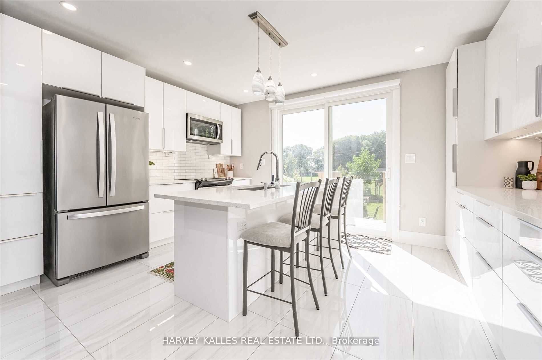 Toronto E06, ON M1L 3T4,26 Leyton AVE #Room