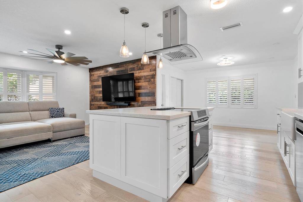 Margate, FL 33068,4980 SW 8th Ct