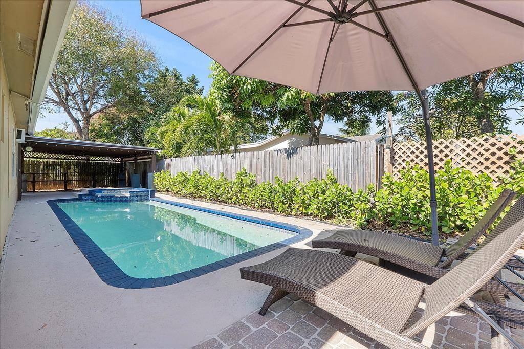 Margate, FL 33068,4980 SW 8th Ct