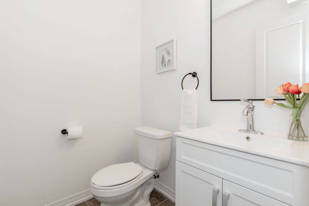 Barrie, ON L9J 0J4,20 Andean LN