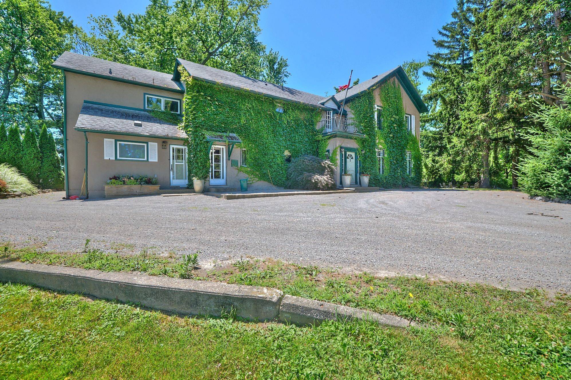 Niagara-on-the-lake, ON L0S 1J0,1171 Mcnab RD