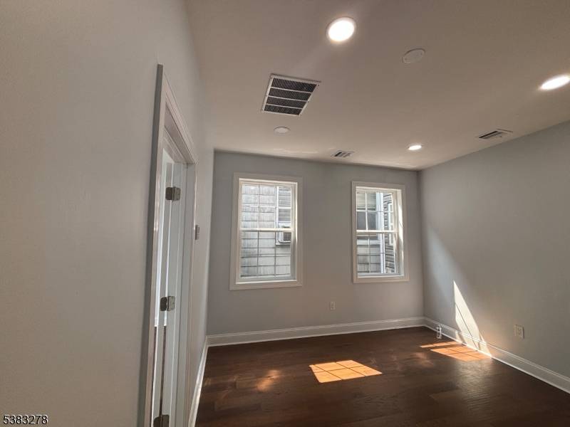 Irvington Twp., NJ 07111,1258 Springfield Ave