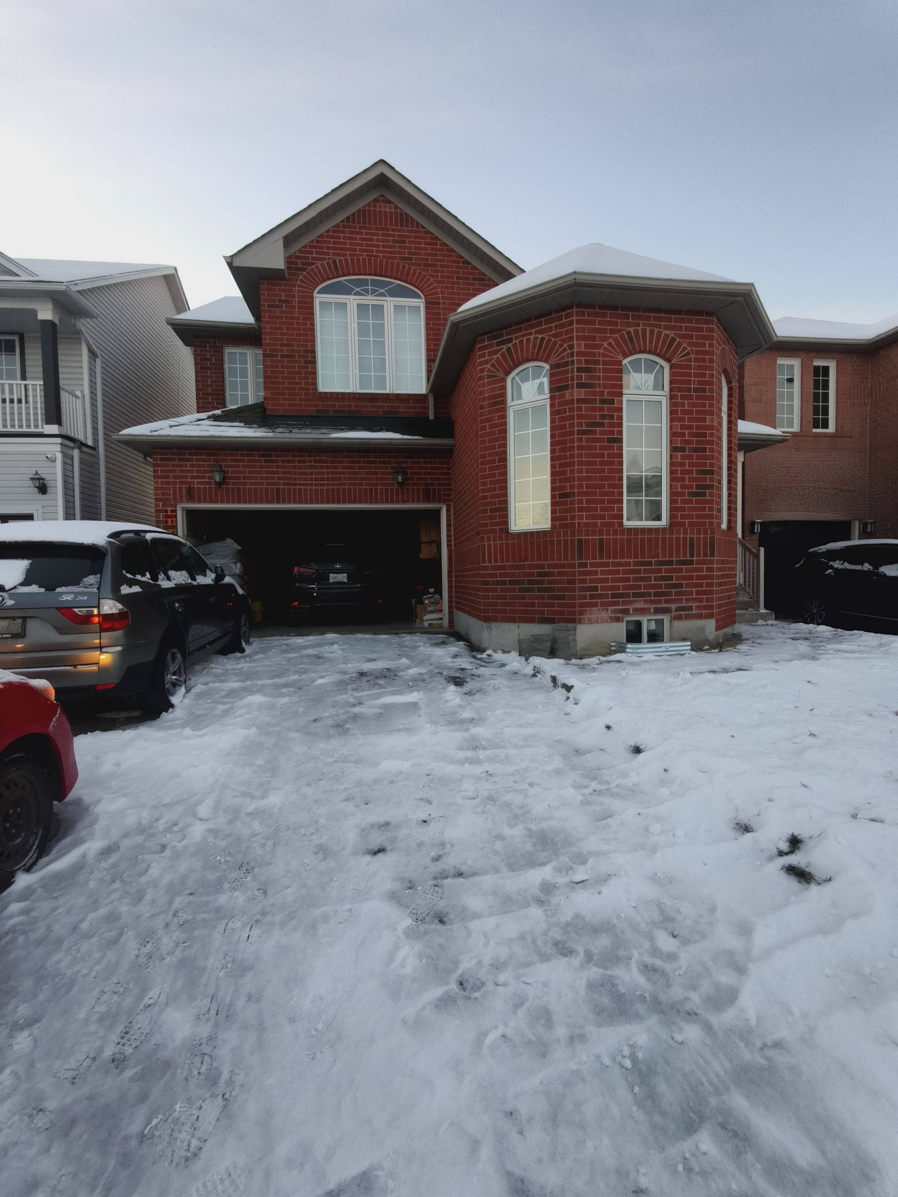 Oshawa, ON L1K 2V5,1215 Wadebridge CRES N #Bsmnt