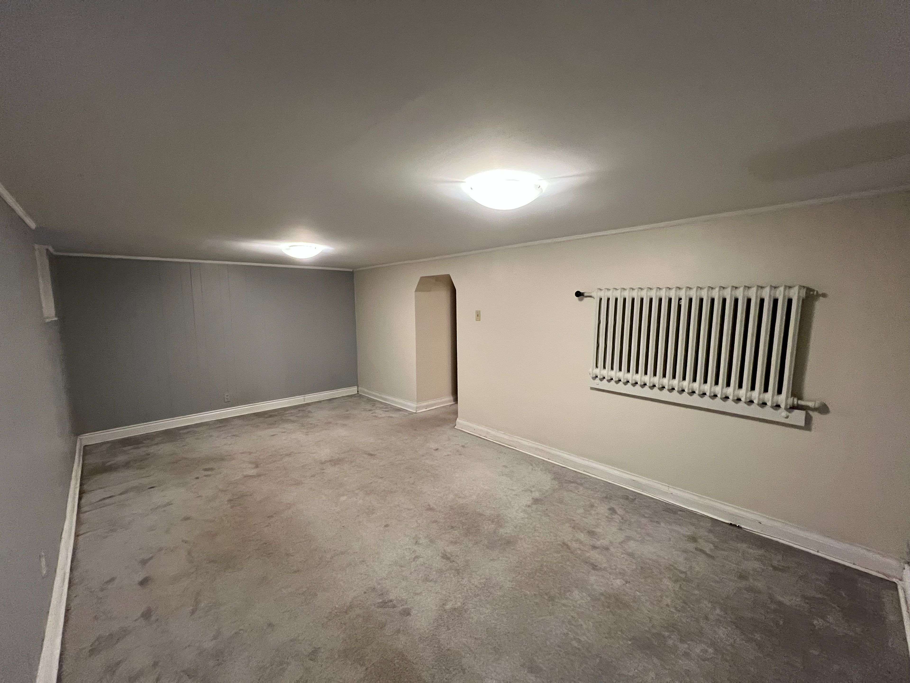 Toronto E03, ON M4C 3L2,11 Hutton AVE #(BSMT)