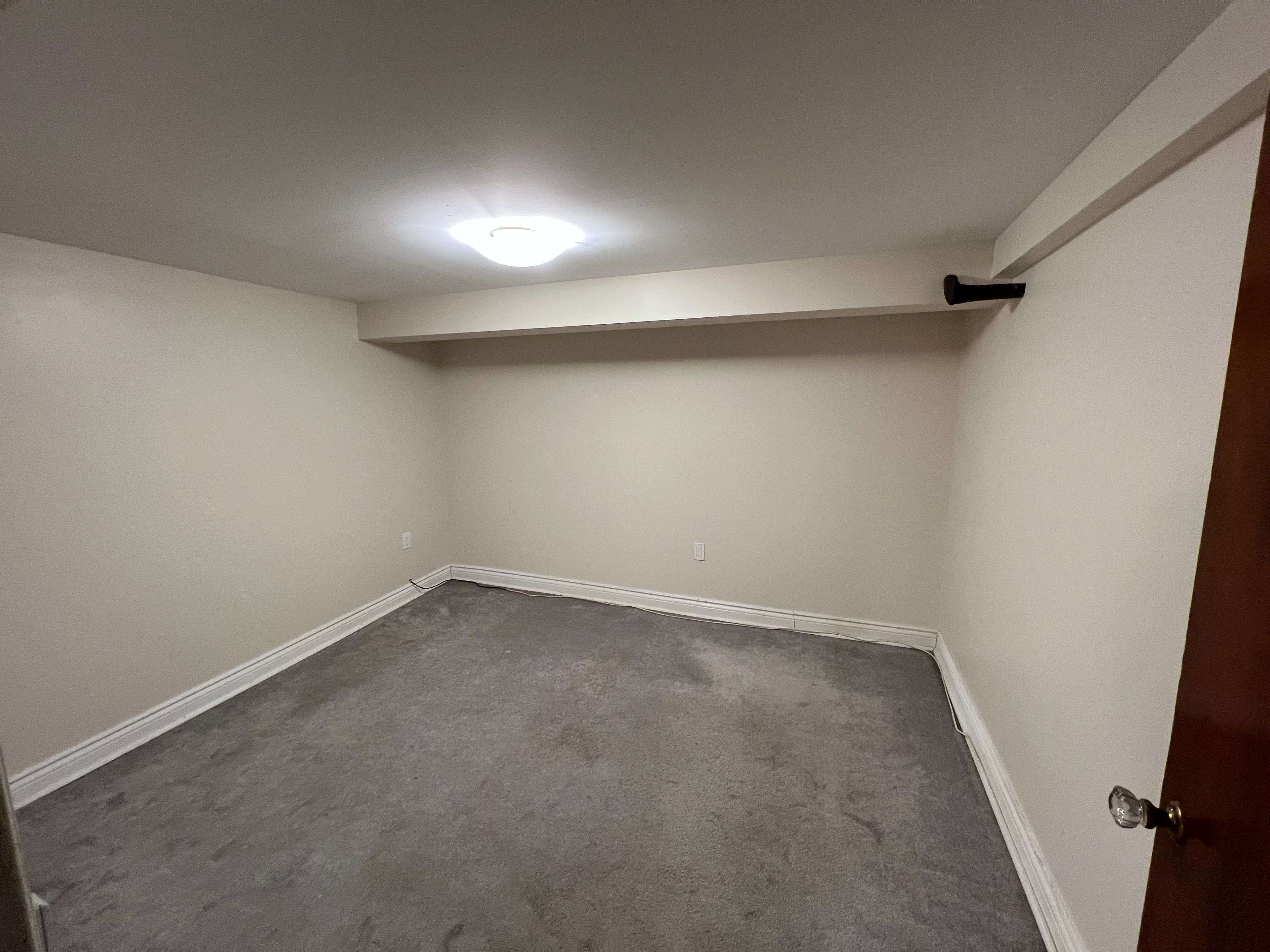 Toronto E03, ON M4C 3L2,11 Hutton AVE #(BSMT)