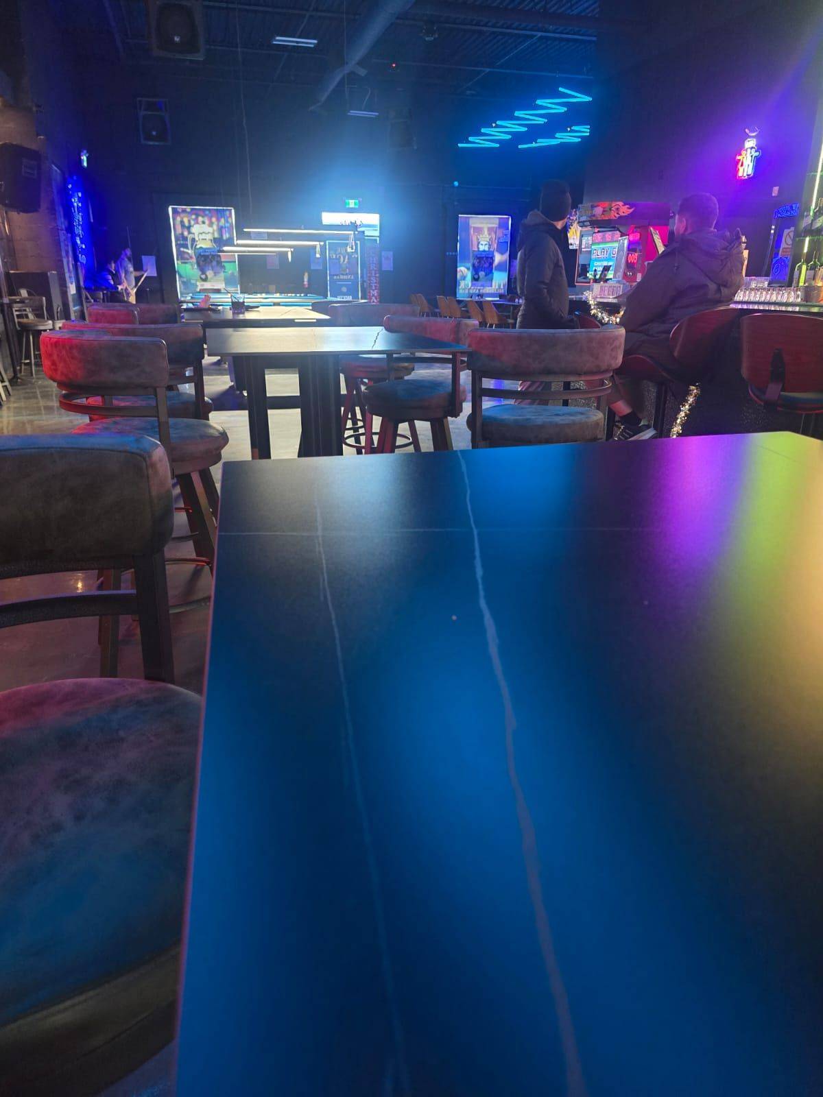 Mississauga, ON L4W 2P9,1331 Crestlawn DR #C