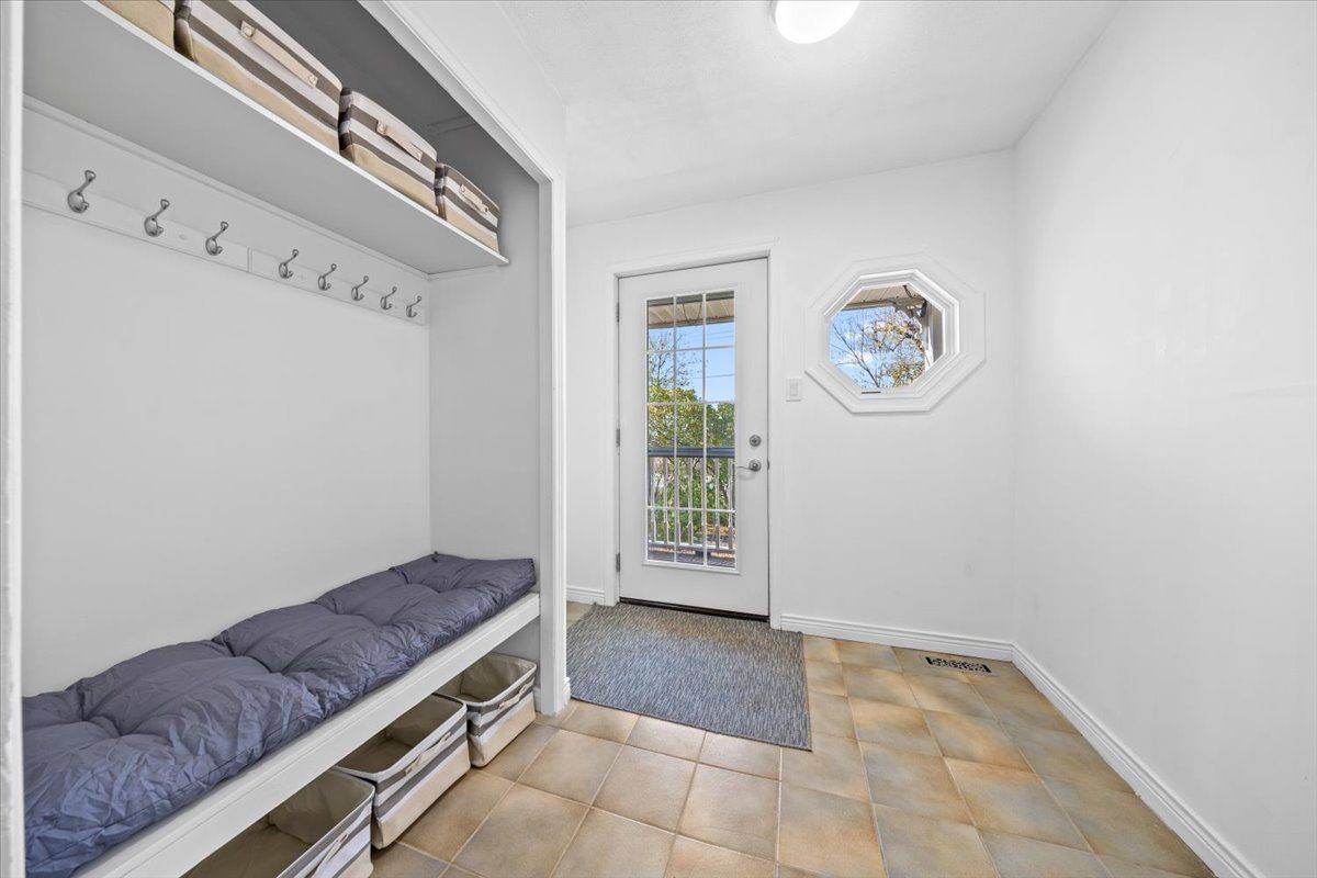 Bells Corners And South To Fallowfield, ON K2R 1G7,5410 Old Richmond RD