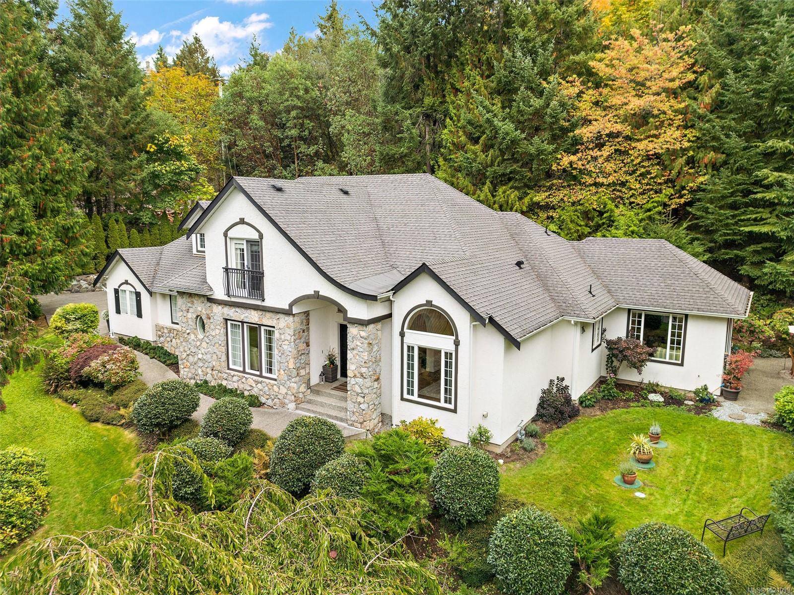 North Saanich, BC V8L 5R8,11327 Nitinat Rd
