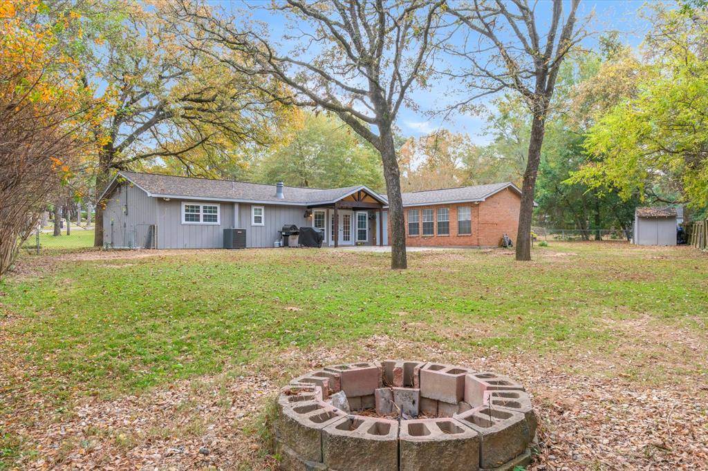 Hideaway, TX 75771,105 Grass Knoll Drive