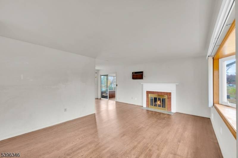 Toms River Township, NJ 08753,1041 Mulberry Pl