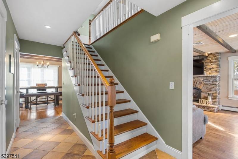 Ringwood Boro, NJ 07456,34 Upper Lakeview Ave