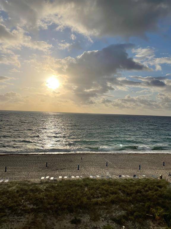 Fort Lauderdale, FL 33308,3600 Galt Ocean Dr #6B