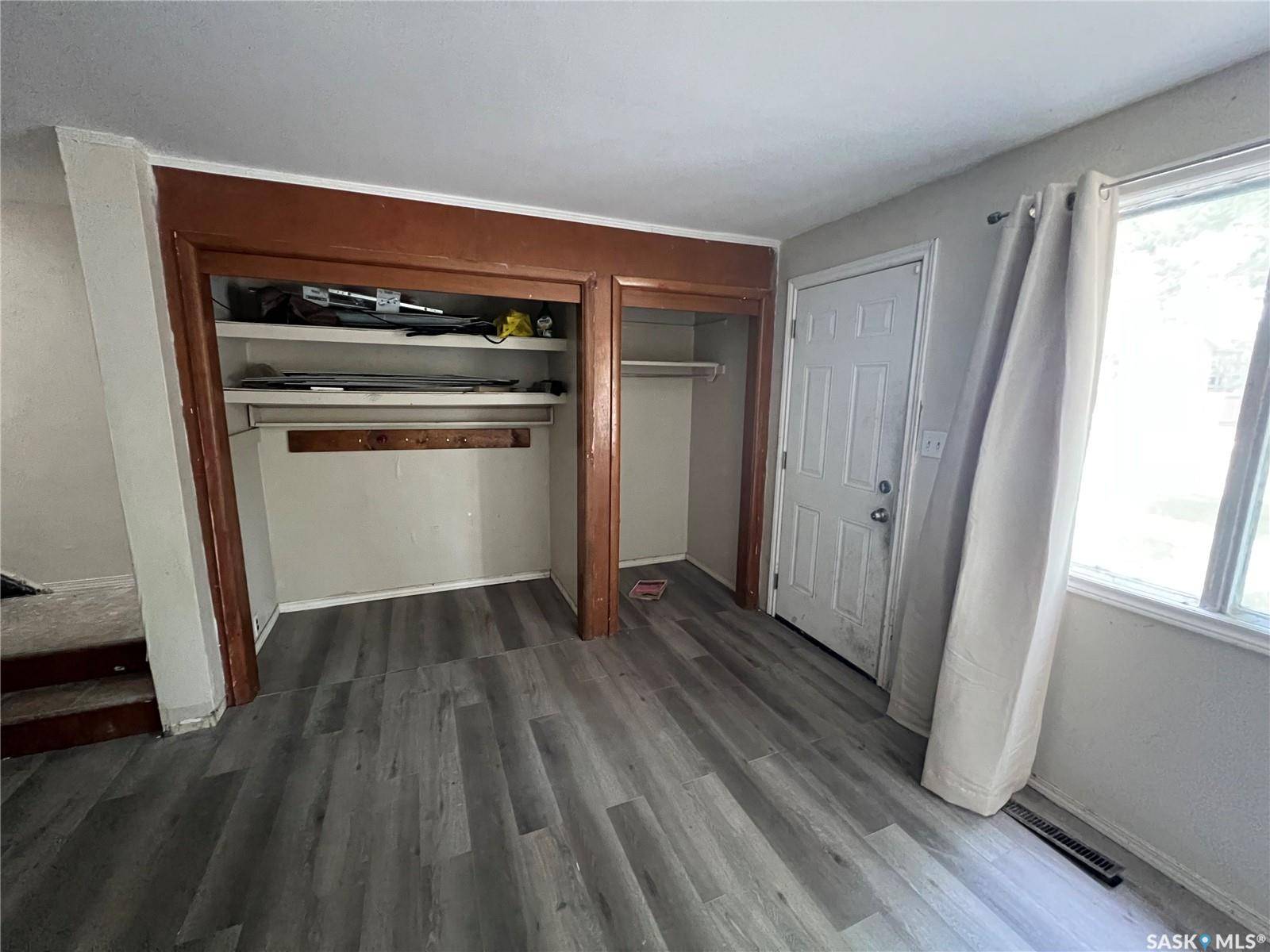 Saskatoon, SK S7M 2A7,511 J AVENUE S