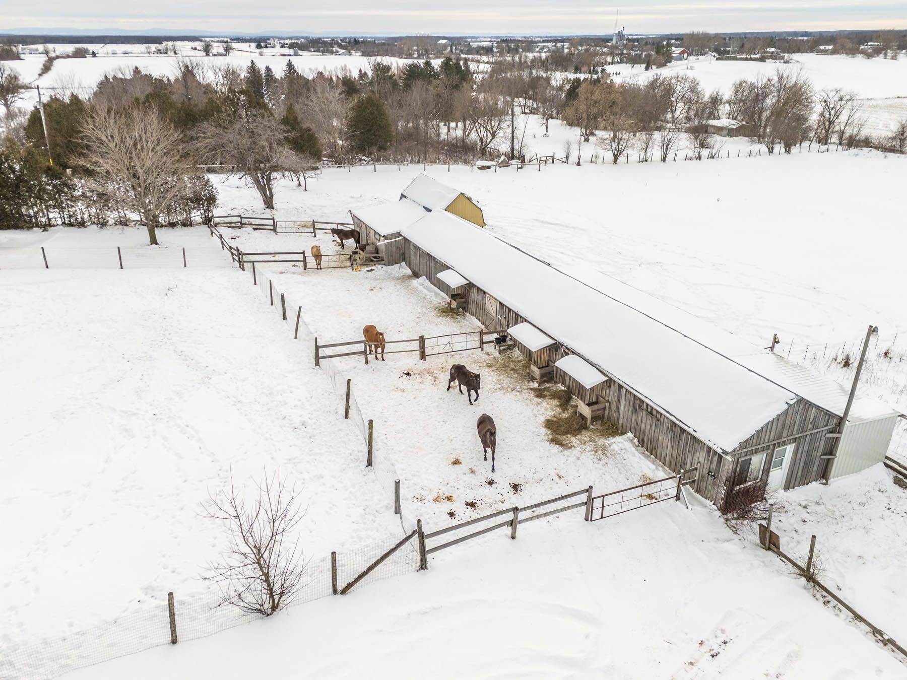 South Glengarry, ON K0C 1Z0,21237 Concession 6 RD