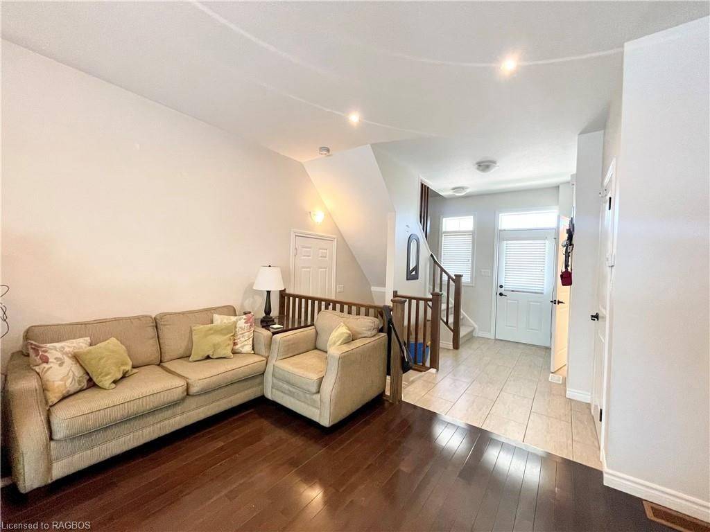 Saugeen Shores, ON N0H 2C3,935 Goderich ST #21