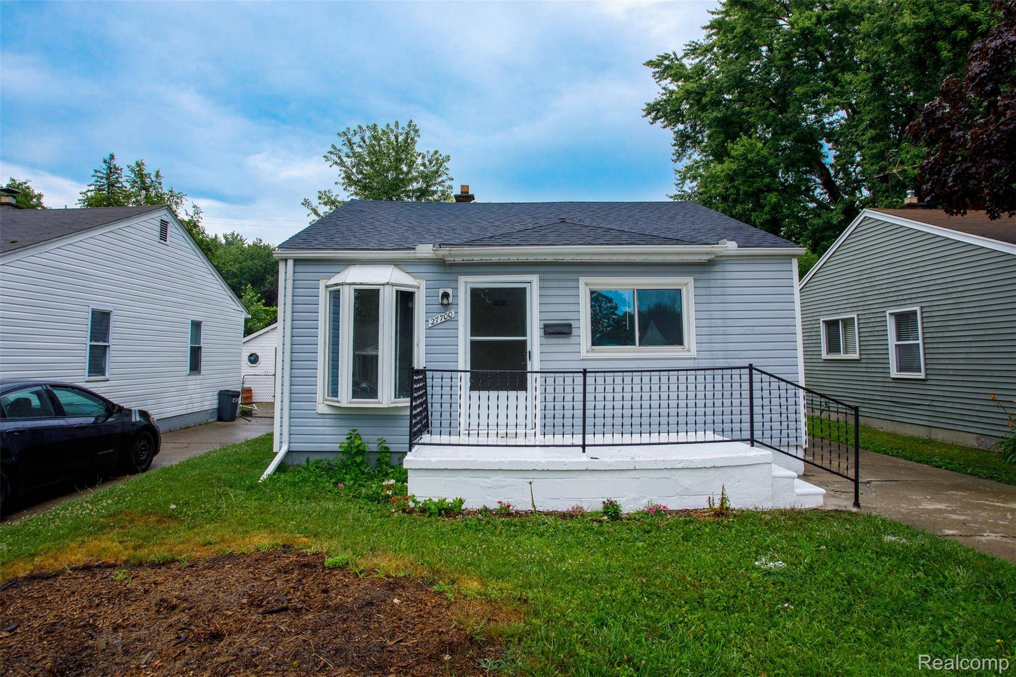 Troy, MI 48071,27700 Dartmouth ST