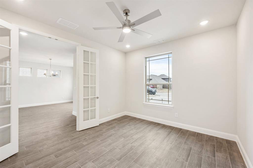 Waxahachie, TX 75165,628 Sirius Drive