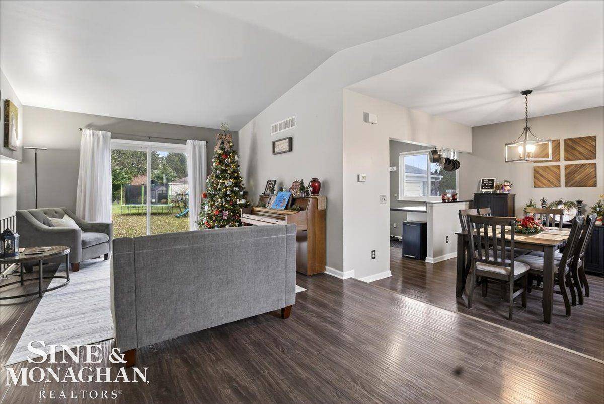 Clinton Township, MI 48038,19219 Lloyd ST