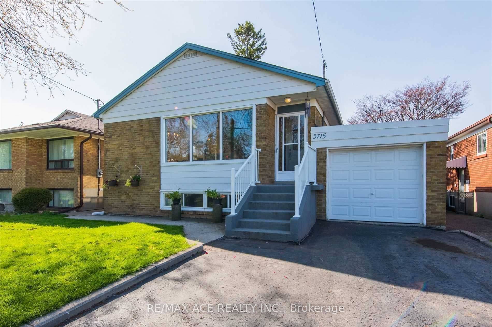 Toronto E08, ON M1M 1T5,3715 St Clair AVE E #Bsmt