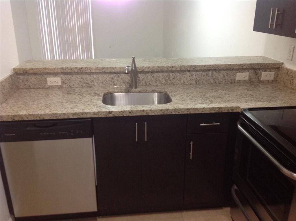 Sunrise, FL 33351,9968 Nob Hill Ln #9968