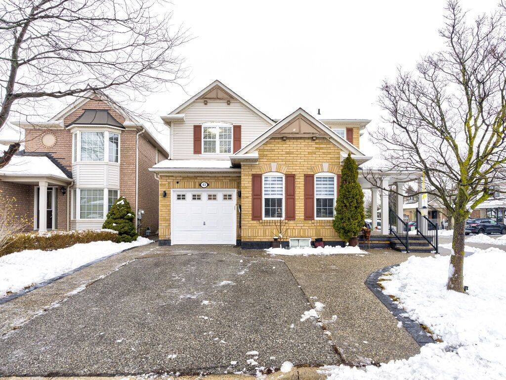 Brampton, ON L7A 1Z9,43 Rowland ST