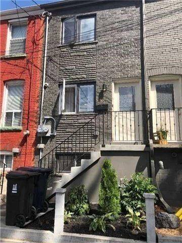 Toronto C01, ON M6J 1C1,92 Mitchell AVE #Lower