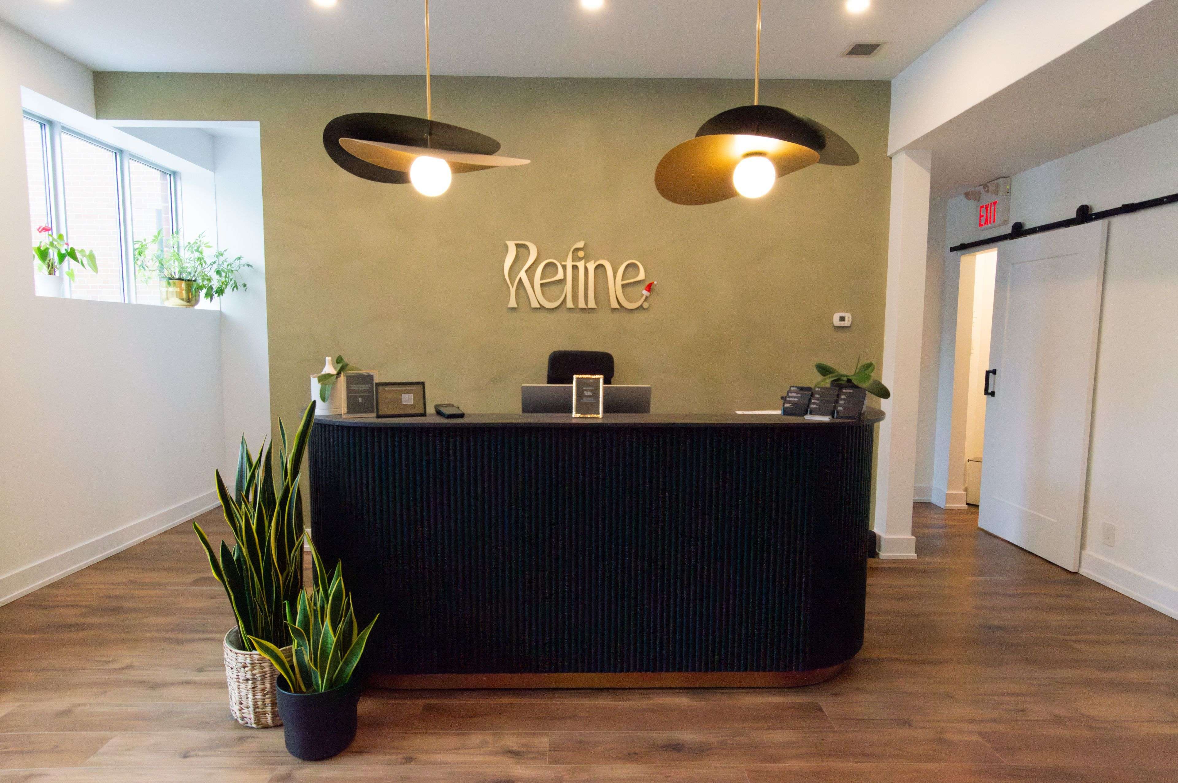 Glebe - Ottawa East And Area, ON K1S 2L1,99 Fourth AVE