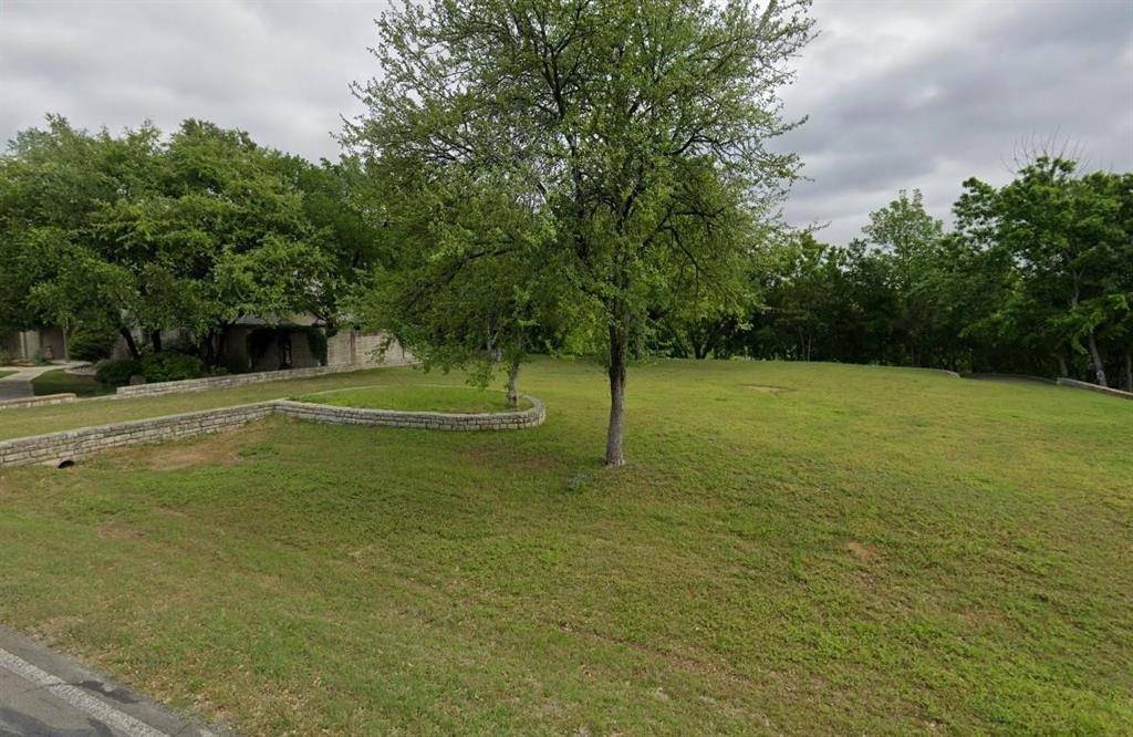 Granbury, TX 76049,7818 Ravenswood Road