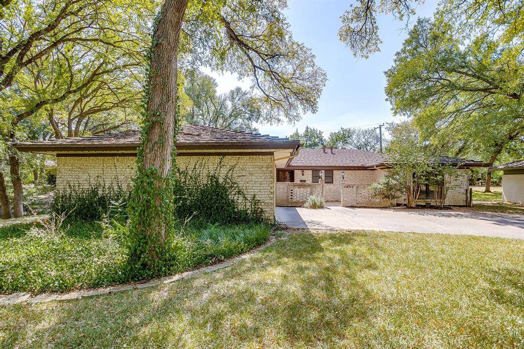 Benbrook, TX 76116,8605 Marys Creek Drive