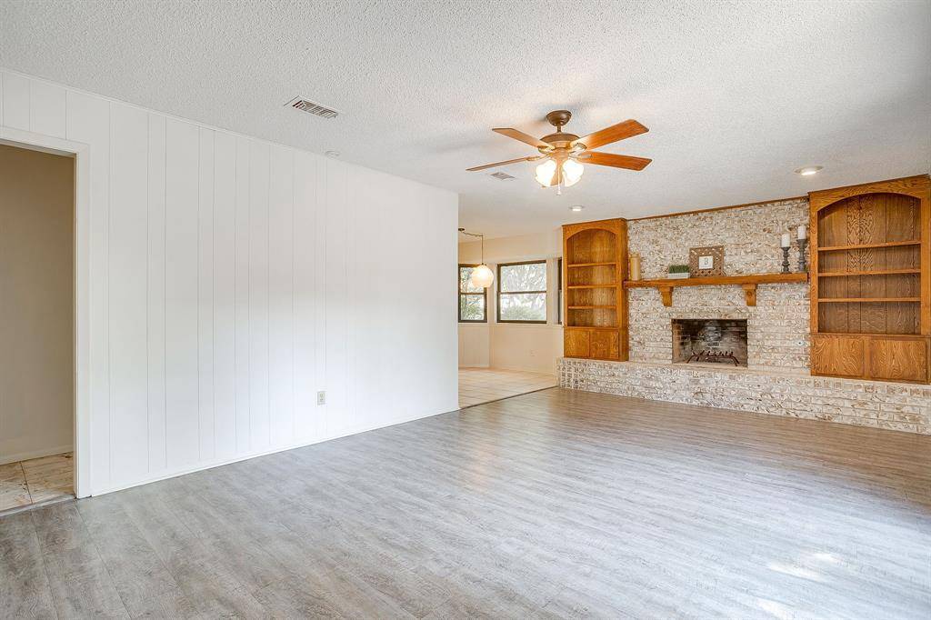 Benbrook, TX 76116,8605 Marys Creek Drive