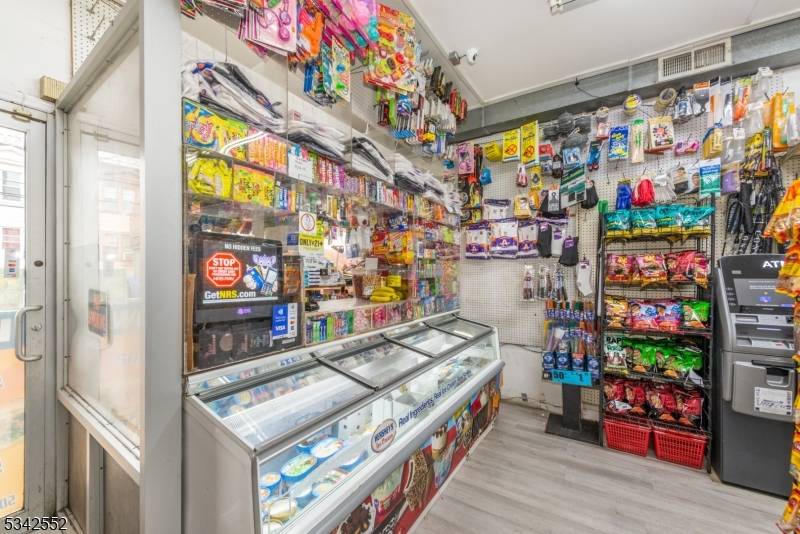 Newark City, NJ 07108,502 Irvine Turner Blvd