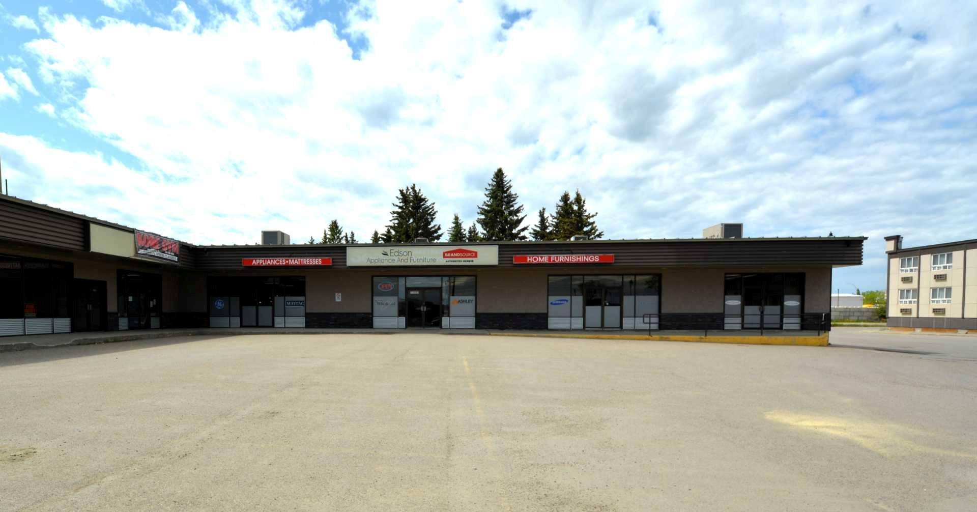 Edson, AB T7E 1S9,5025 1 AVE