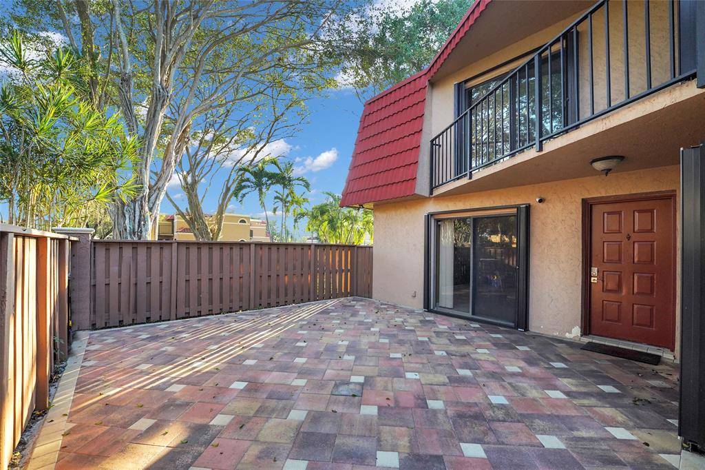 Boca Raton, FL 33433,8267 Severn Drive #C