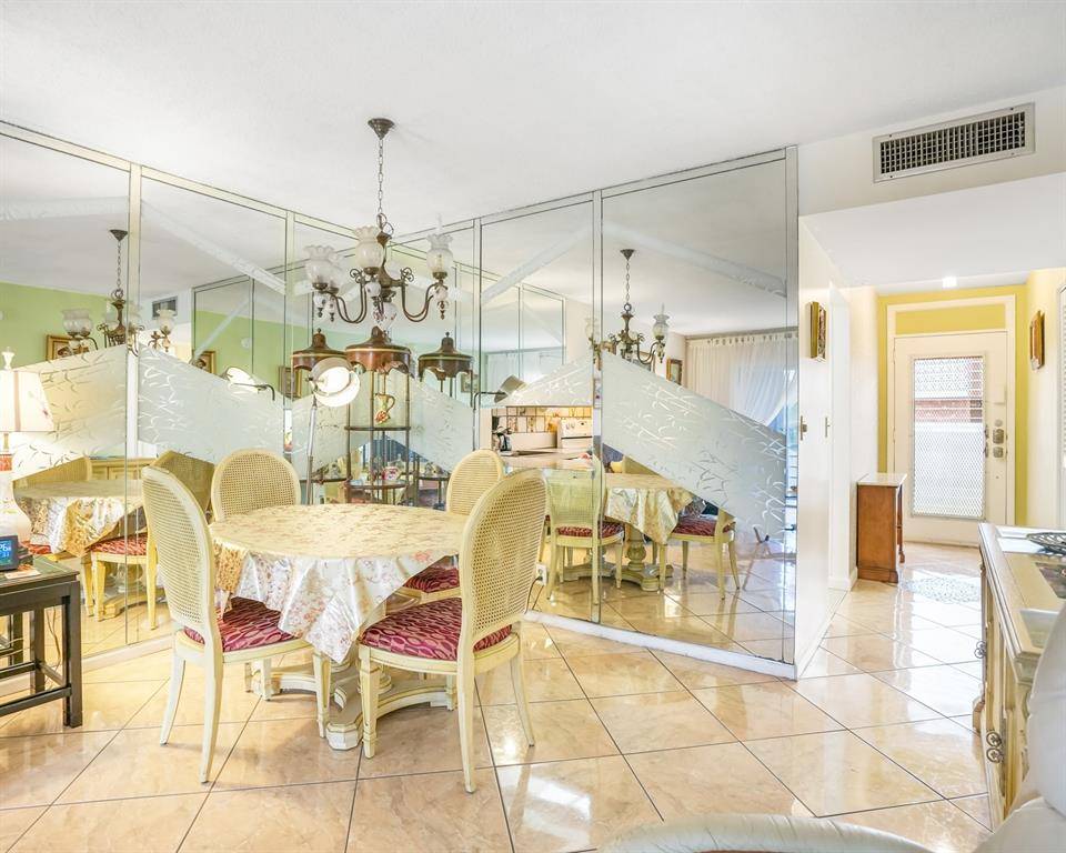 Lauderdale Lakes, FL 33313,2951 NW 46th Ave #301