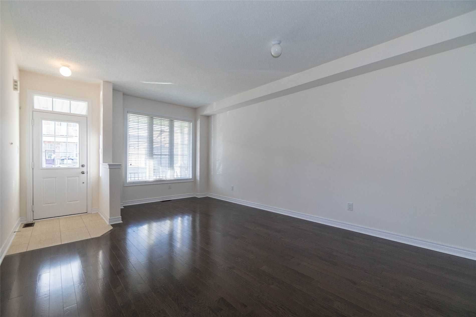 Markham, ON L6C 0X5,7 Cherna AVE