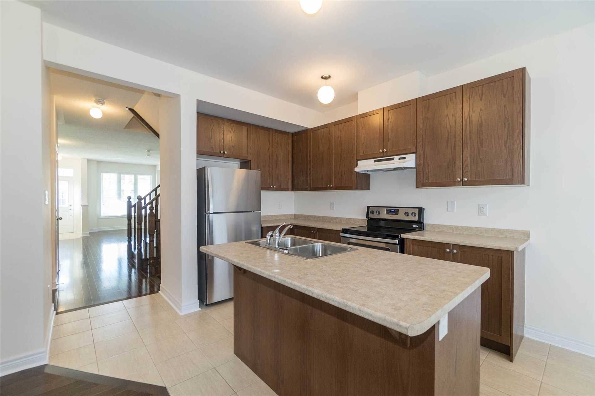 Markham, ON L6C 0X5,7 Cherna AVE