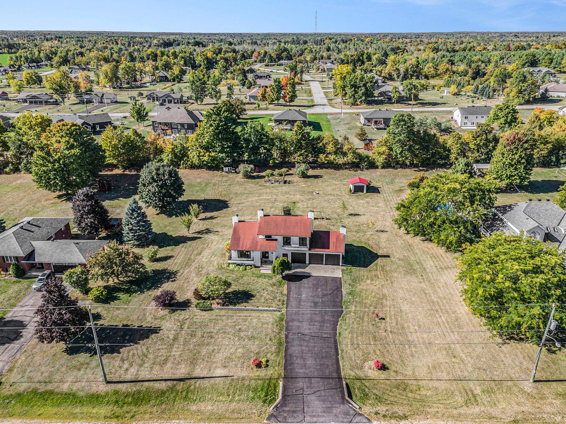 Rideau Lakes, ON K7A 4S5,12 Davis LN