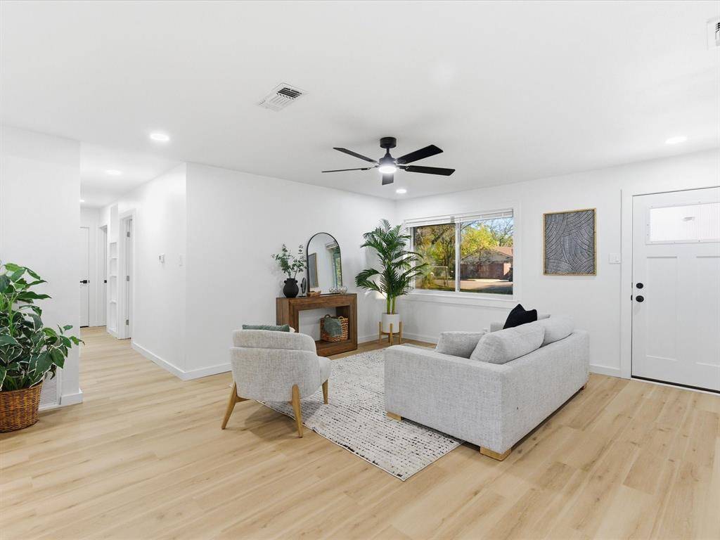 Sherman, TX 75090,2005 E Leslie Lane