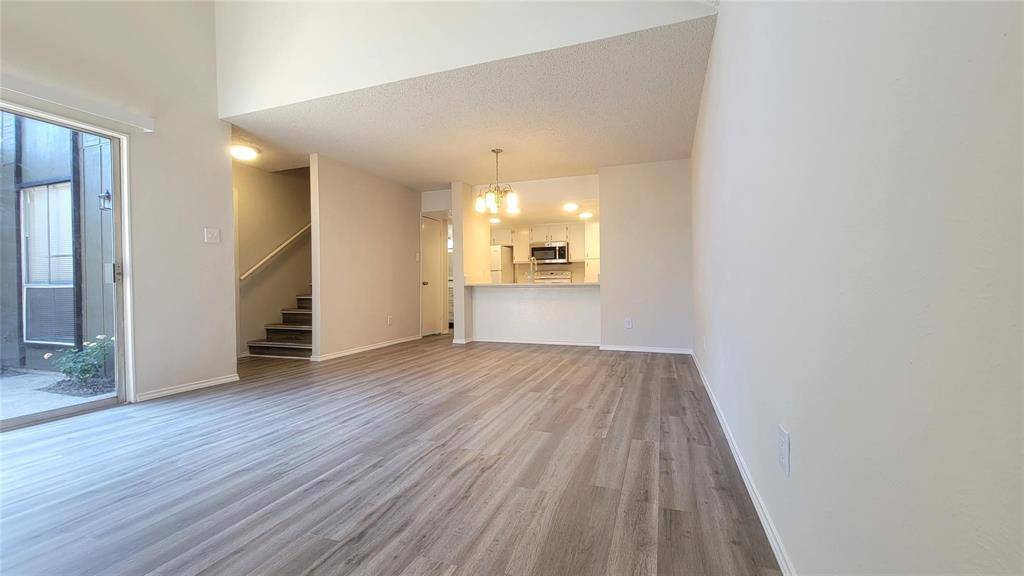 Dallas, TX 75236,4615 Country Creek Drive #1030