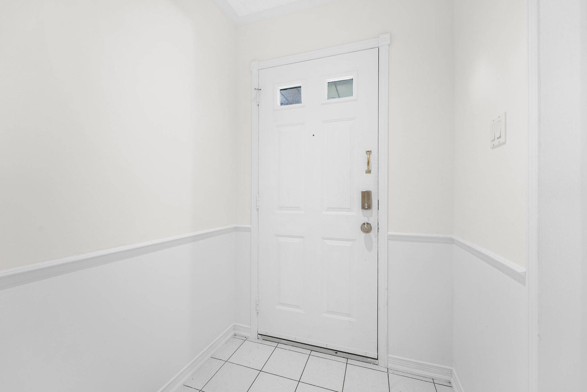 Brampton, ON L6Y 4P1,75 Michigan AVE