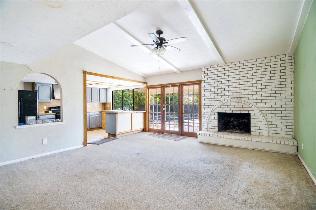 Grand Prairie, TX 75052,745 Oakland Street