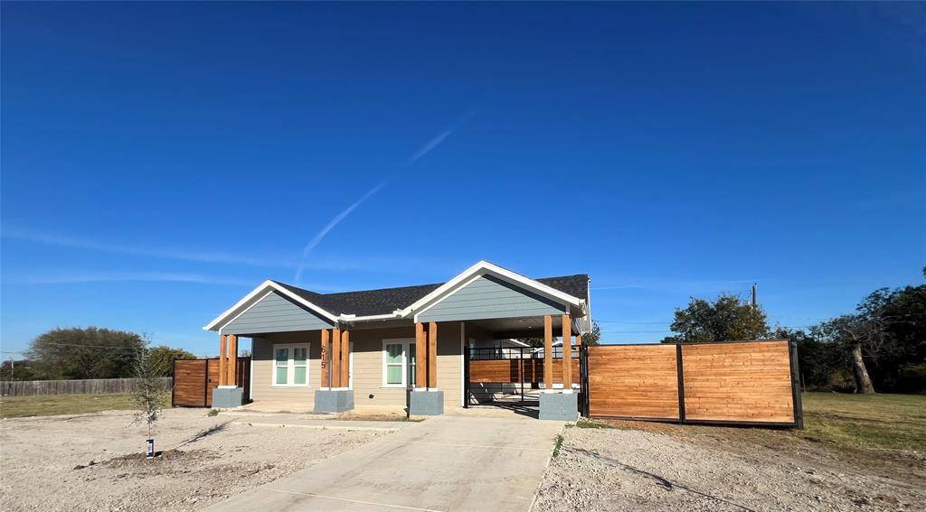 Fort Worth, TX 76104,615 Luxton Street