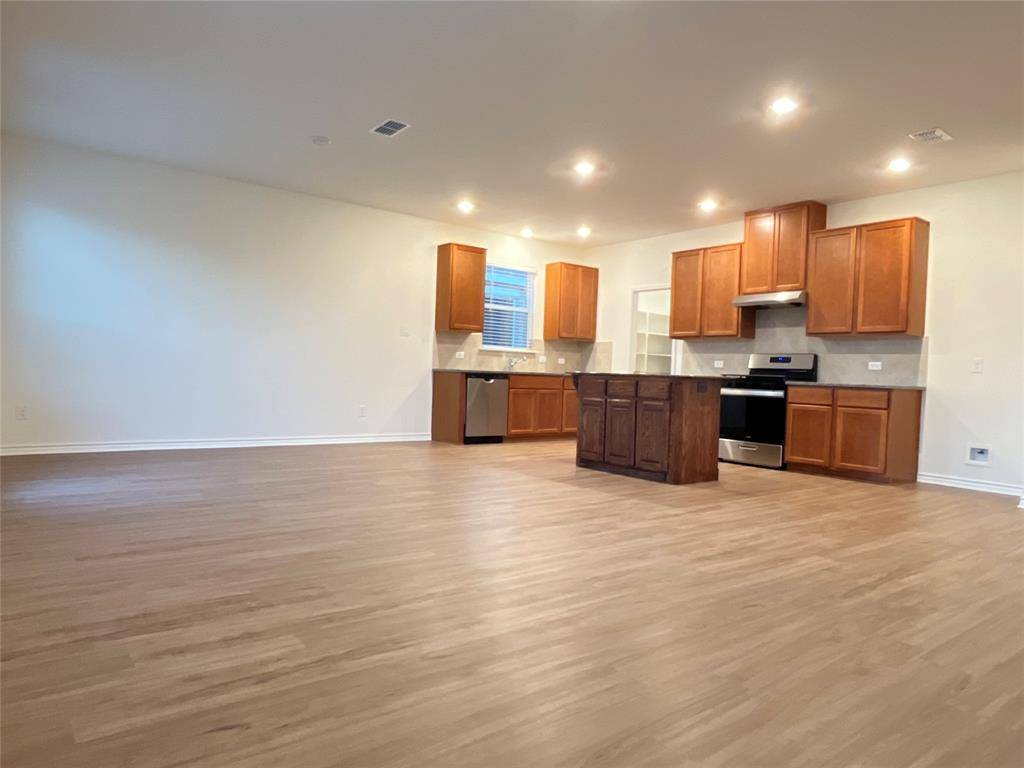 Aubrey, TX 76227,2504 Wesley Avenue