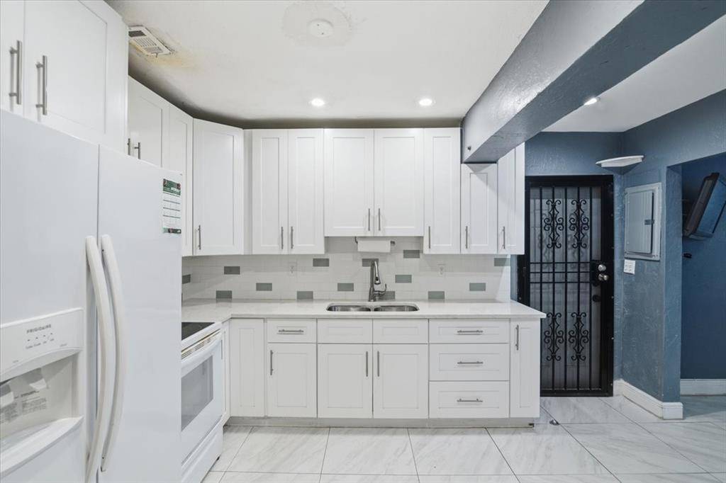 Miami, FL 33147,1320 NW 86th St